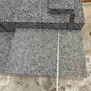 黄山芝麻黑拉丝面